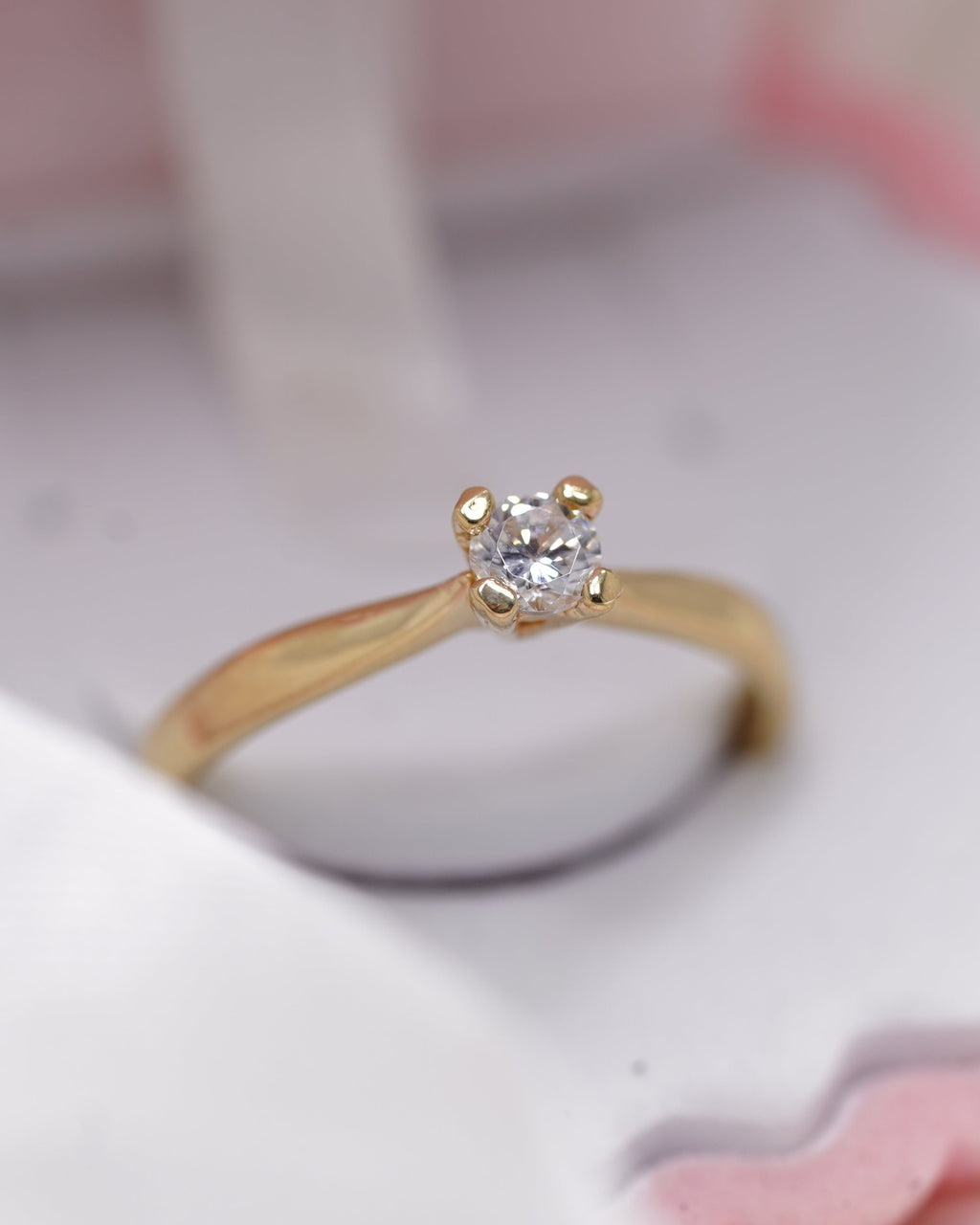 Anillo de Compromiso en Oro 18K