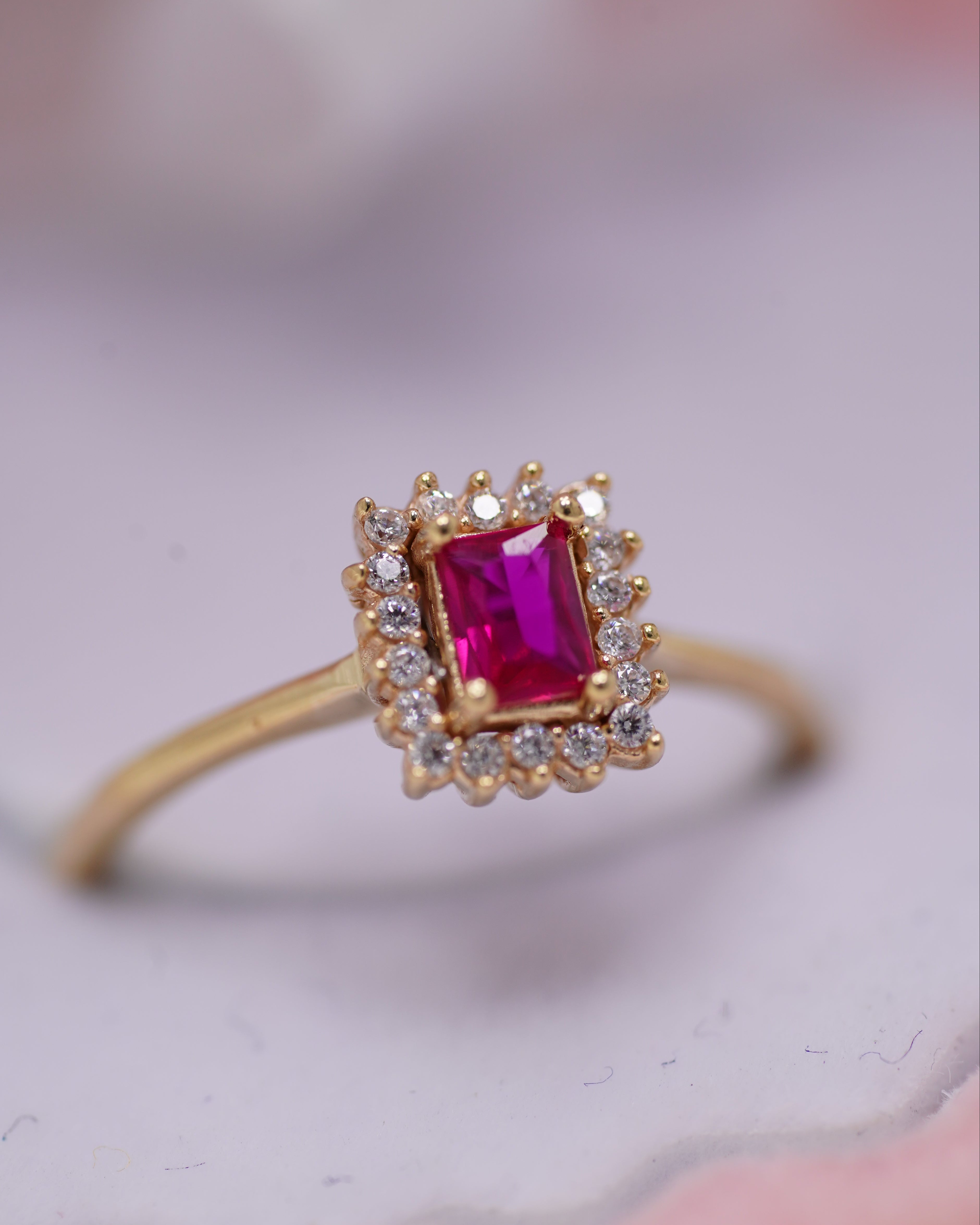 Anillo para Mujer en Oro 18K