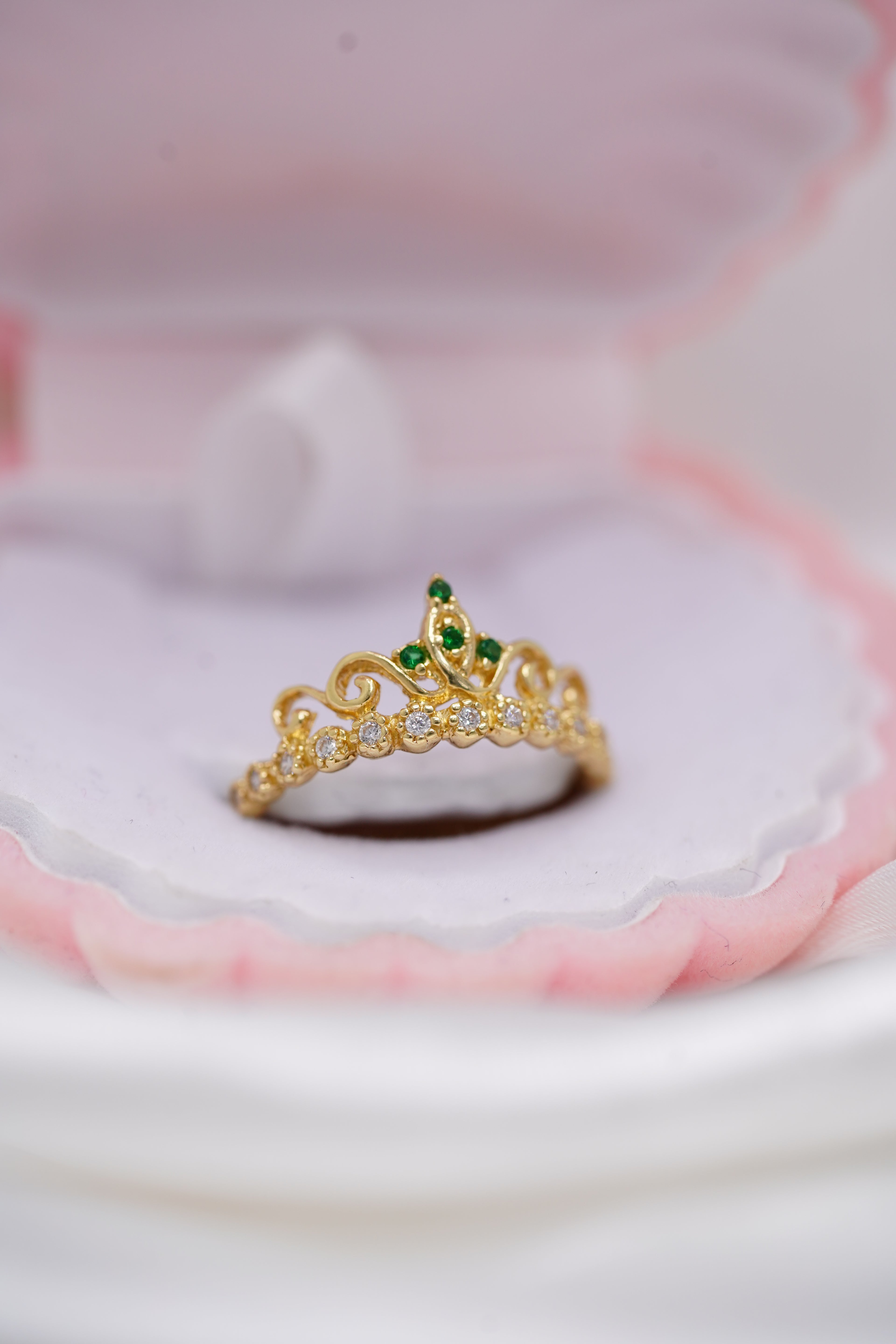 Anillo de 15 Años en Oro 18K – 2.3 Gramos | Un Detalle Elegante para un Día Inolvidable