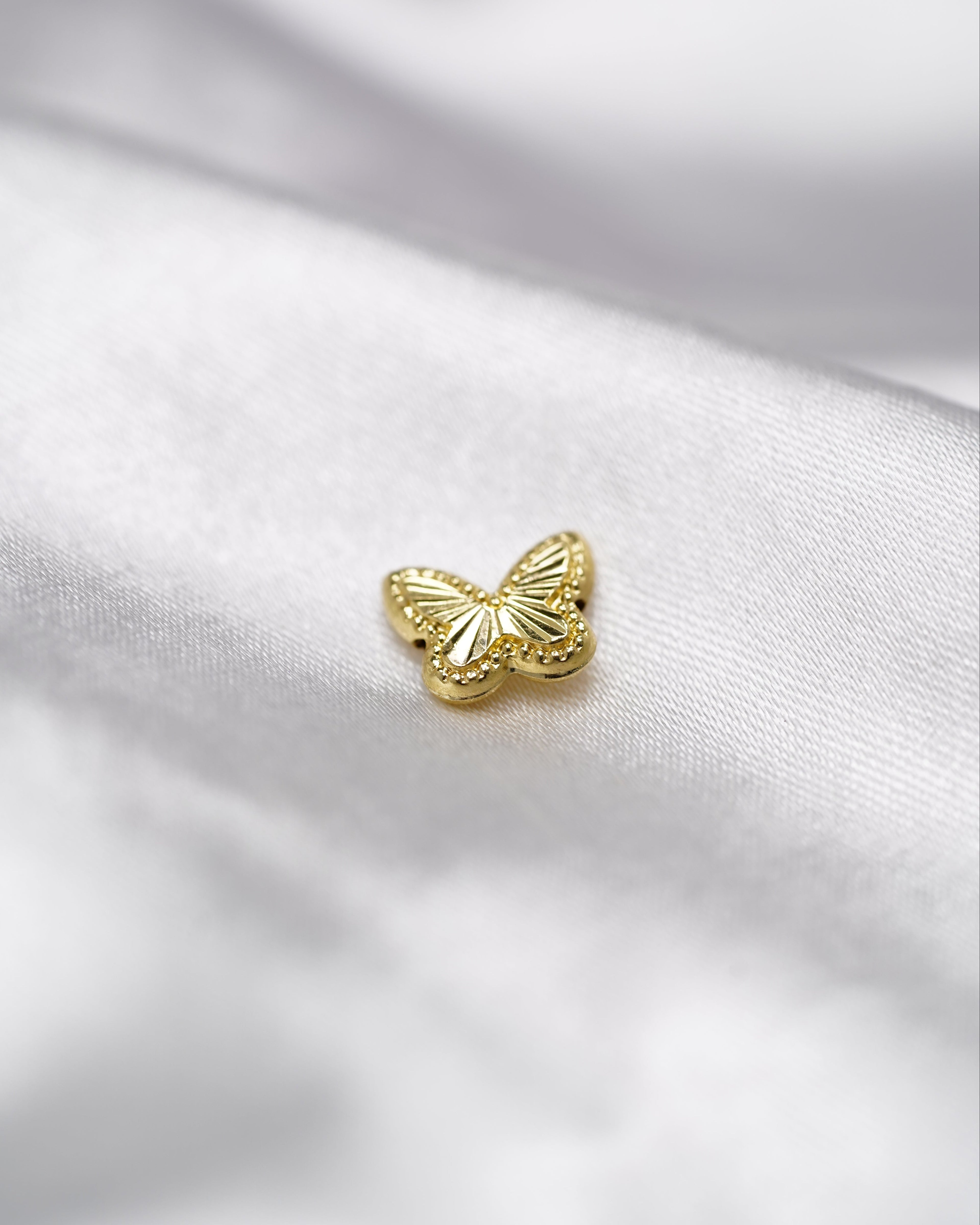 Herraje de Mariposa en Oro 18K