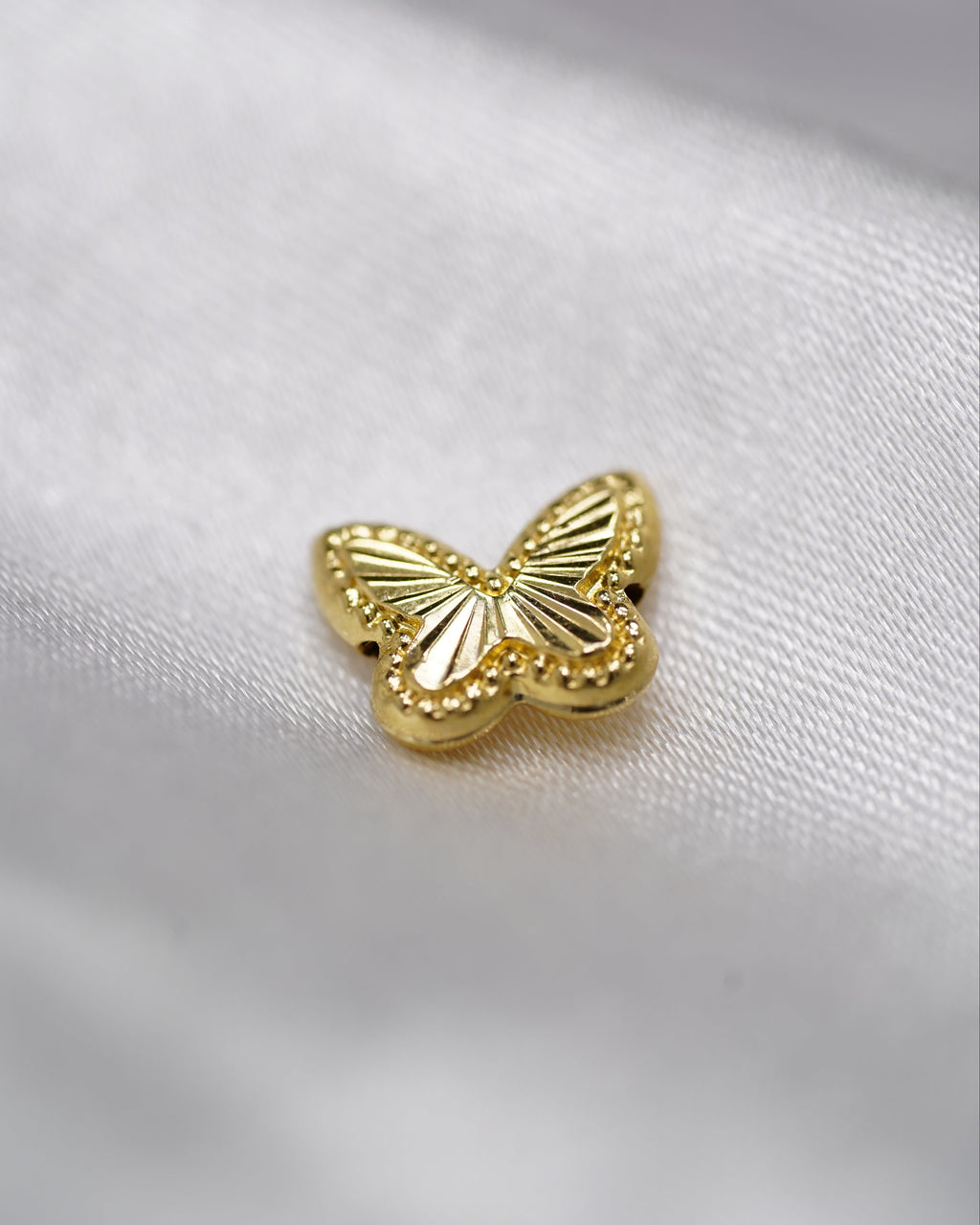 Herraje de Mariposa en Oro 18K