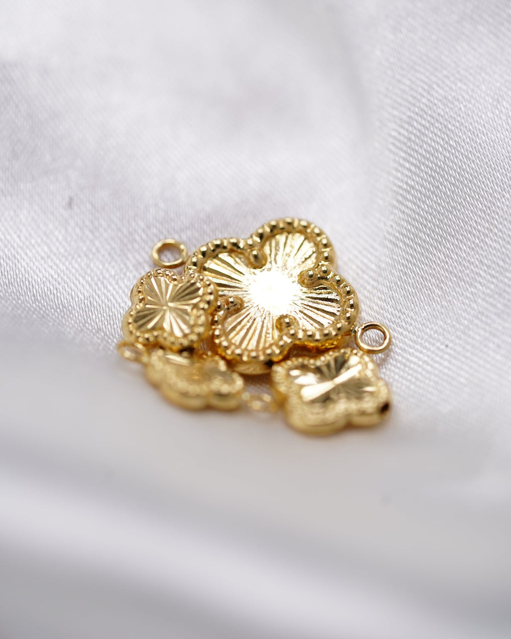 Herraje Estilo Van Cleef en Oro 18K