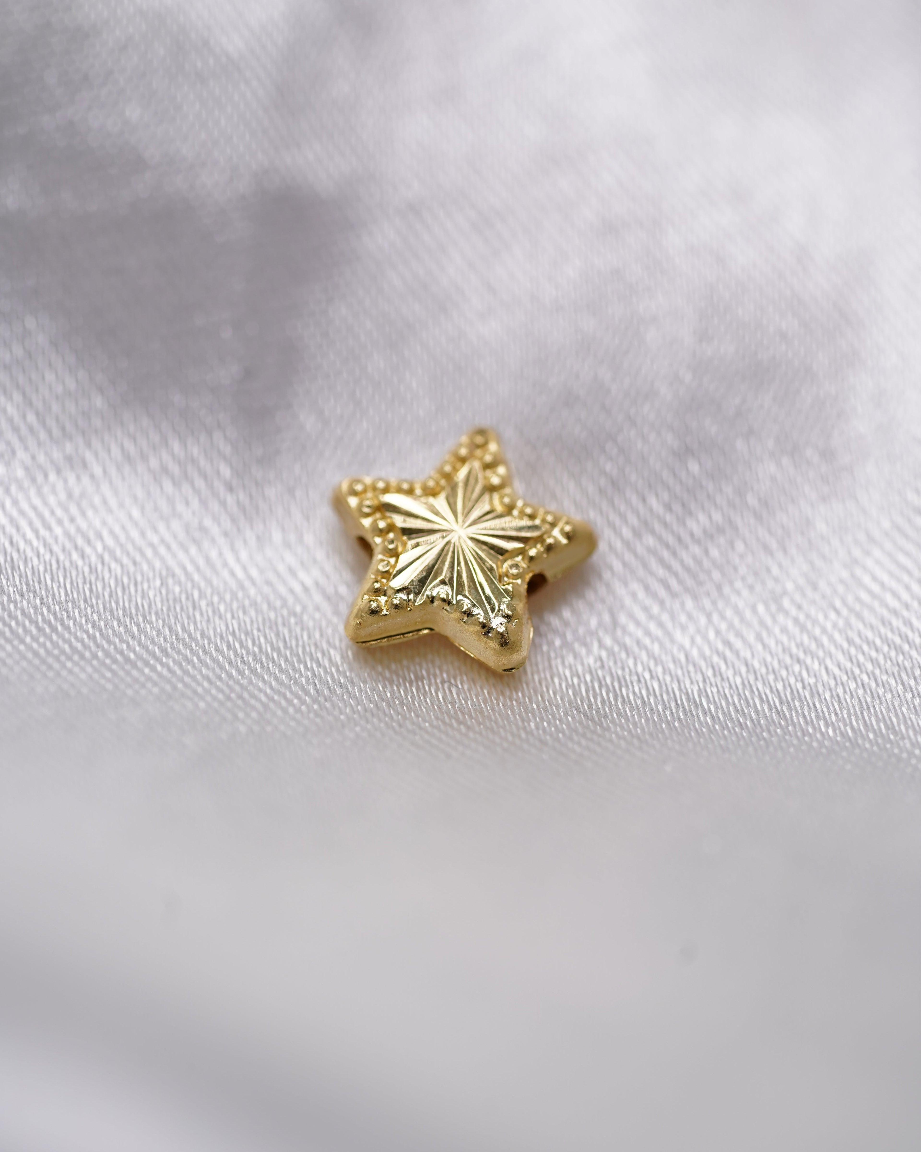 Herraje Estrella en Oro 18K