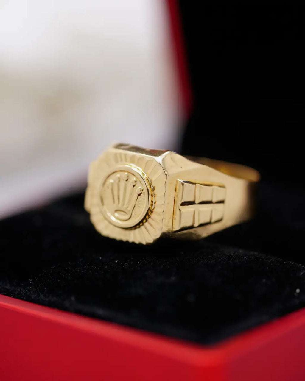 👑 Anillo Caballero Estilo Rolex en Oro 18K – Elegancia y Distinción