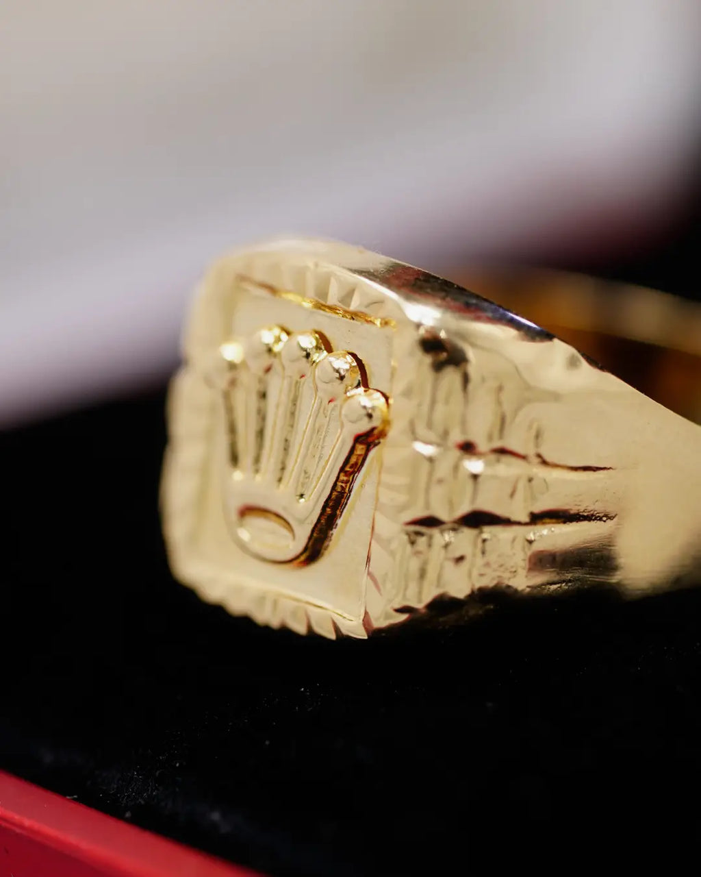 👑 Anillo Caballero Estilo Rolex 2 en Oro 18K – Exclusividad y Sofisticación