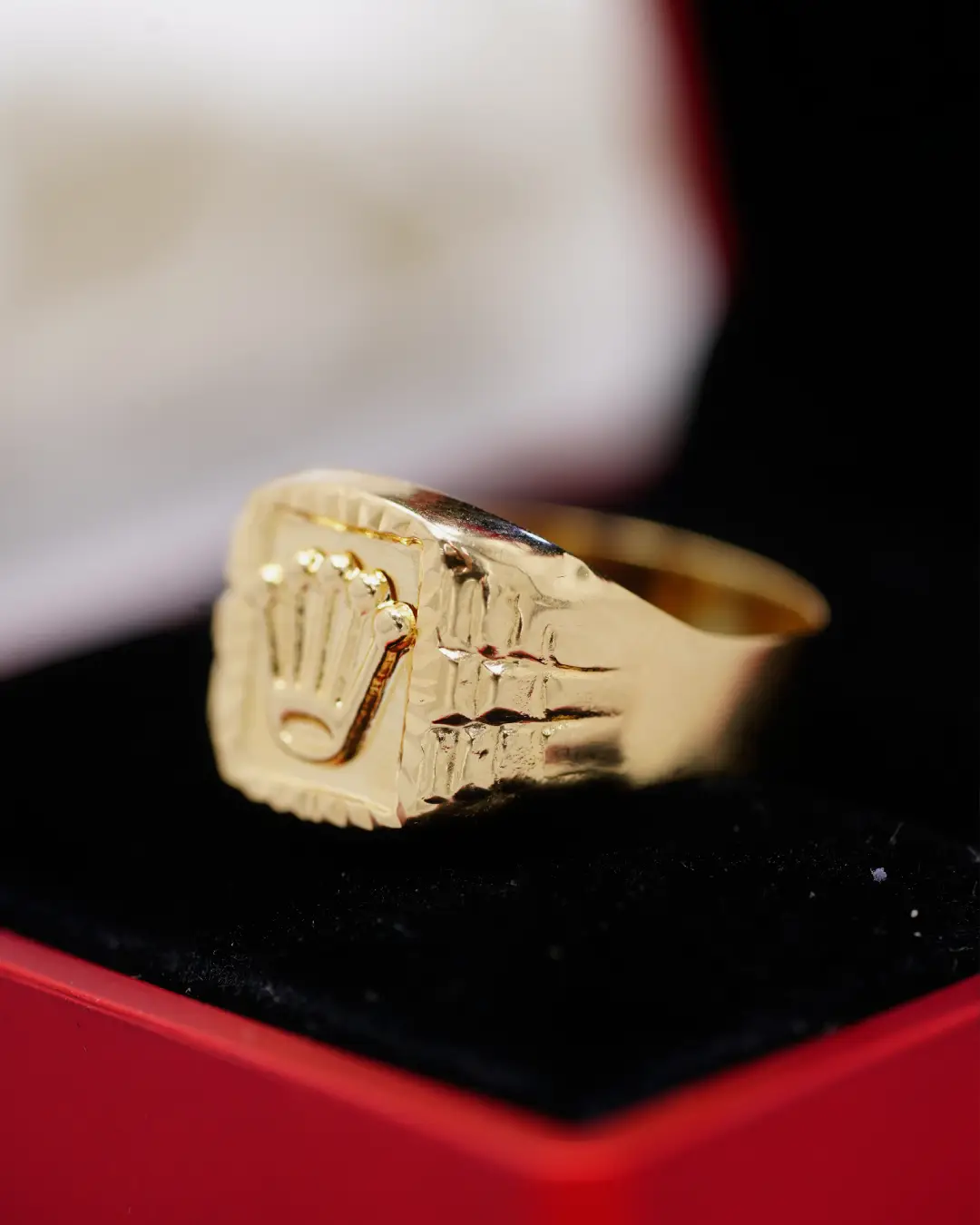 👑 Anillo Caballero Estilo Rolex 2 en Oro 18K – Exclusividad y Sofisticación