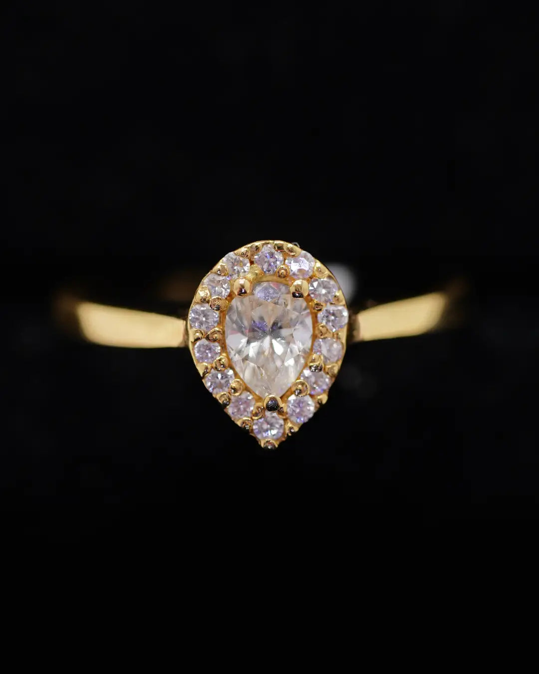 Anillo de Compromiso en Oro 18K con Diamante Natural 0.15 P
