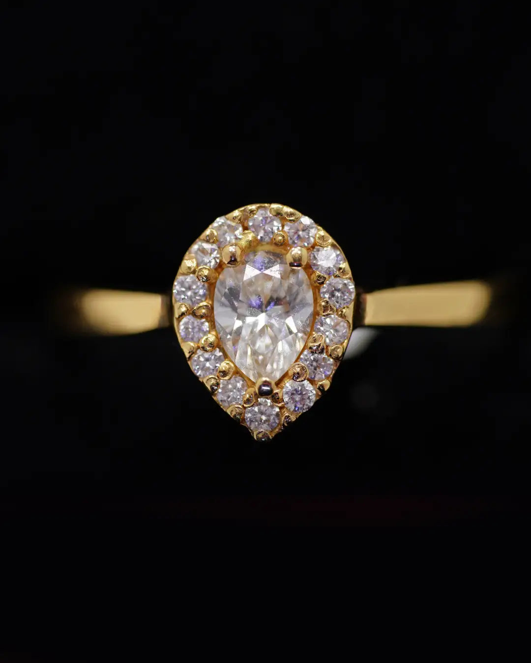 Anillo de Compromiso en Oro 18K con Diamante Natural 0.15 P