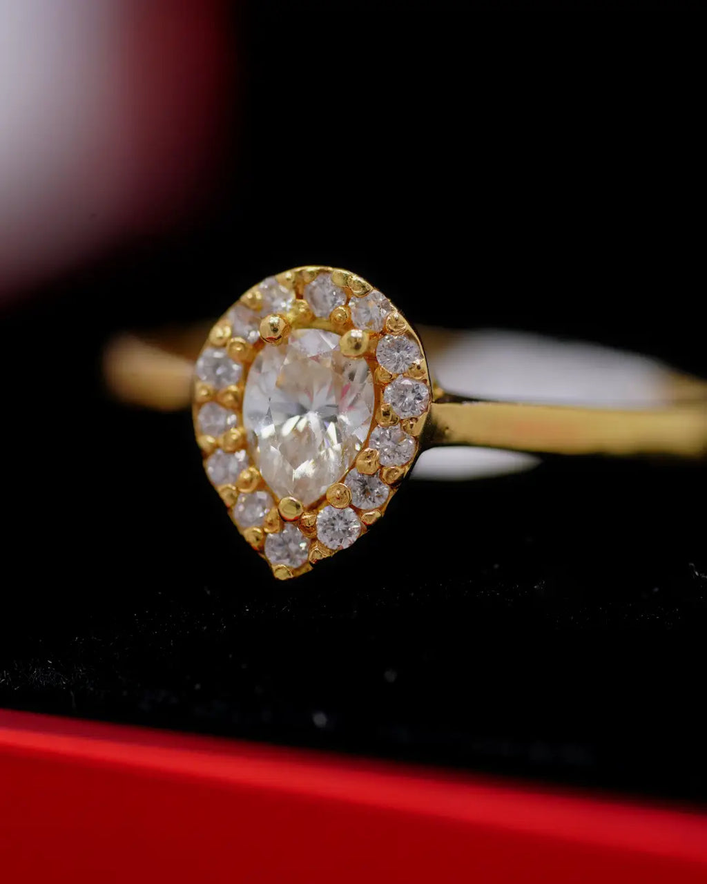 Anillo de Compromiso en Oro 18K con Diamante Natural 0.15 P