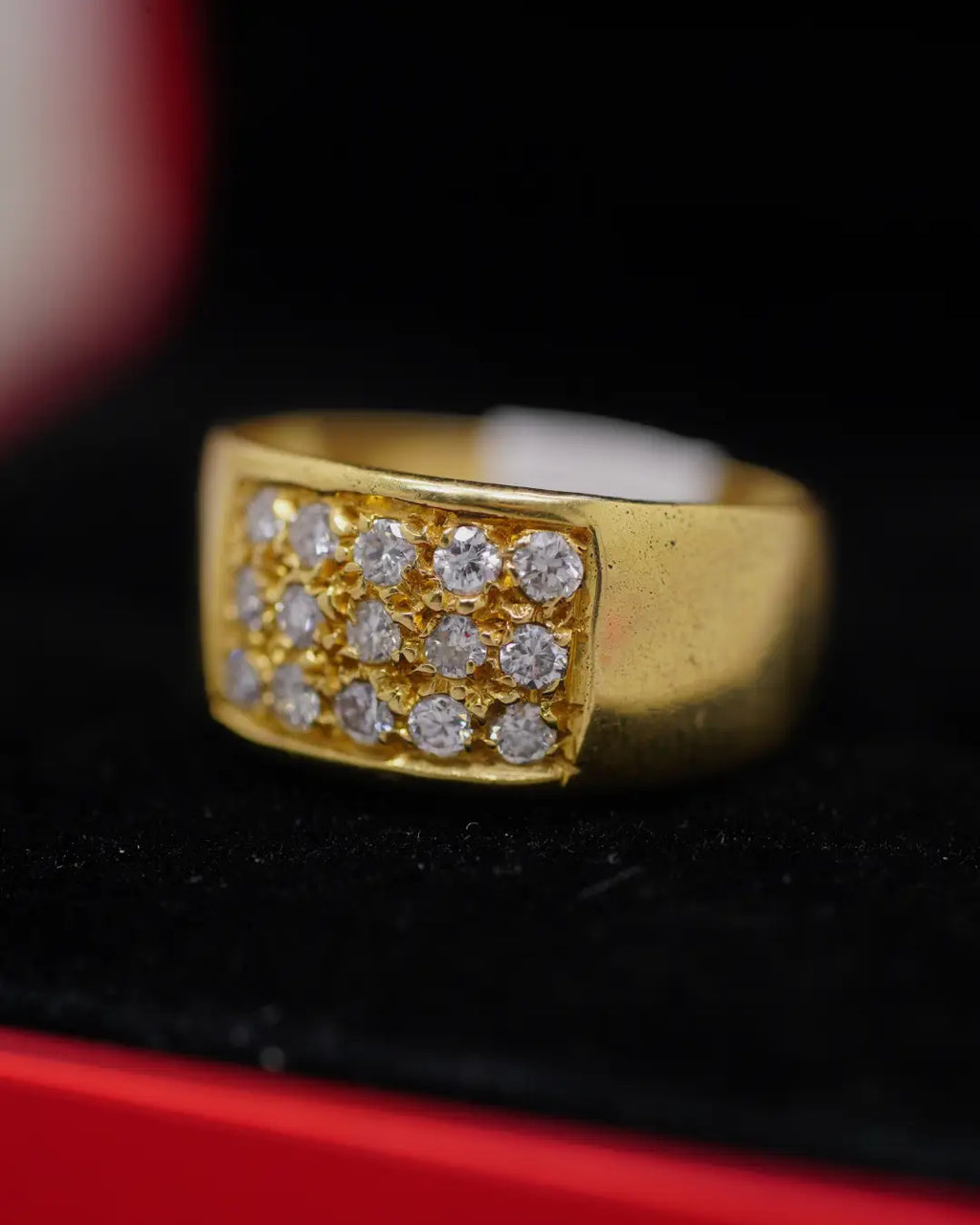 Anillo Solitario en Oro 18K con Diamante Natural 0.45 P