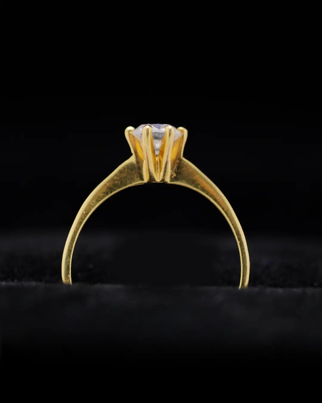 Anillo de Compromiso en Oro 18K con Diamante Natural 0.50 P | Dorian Joyeros