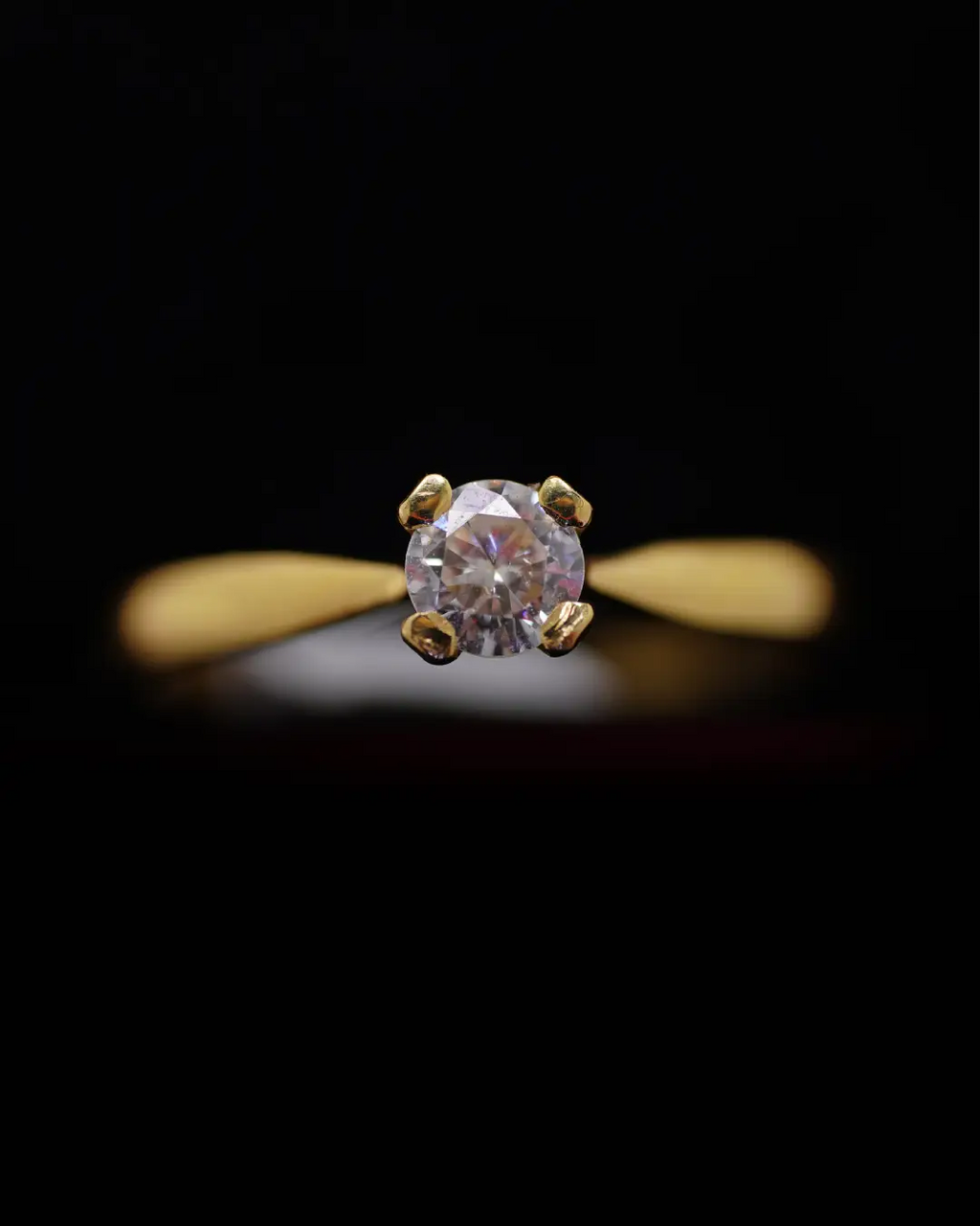 Anillo de Compromiso en Oro 18K con Diamante Natural 0.35 P | Dorian Joyeros