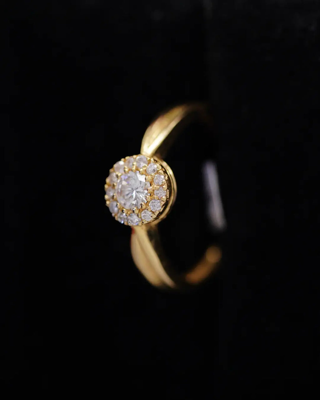 Anillo de Compromiso en Oro 18K con Diamante Natural 0.13 P | Dorian Joyeros