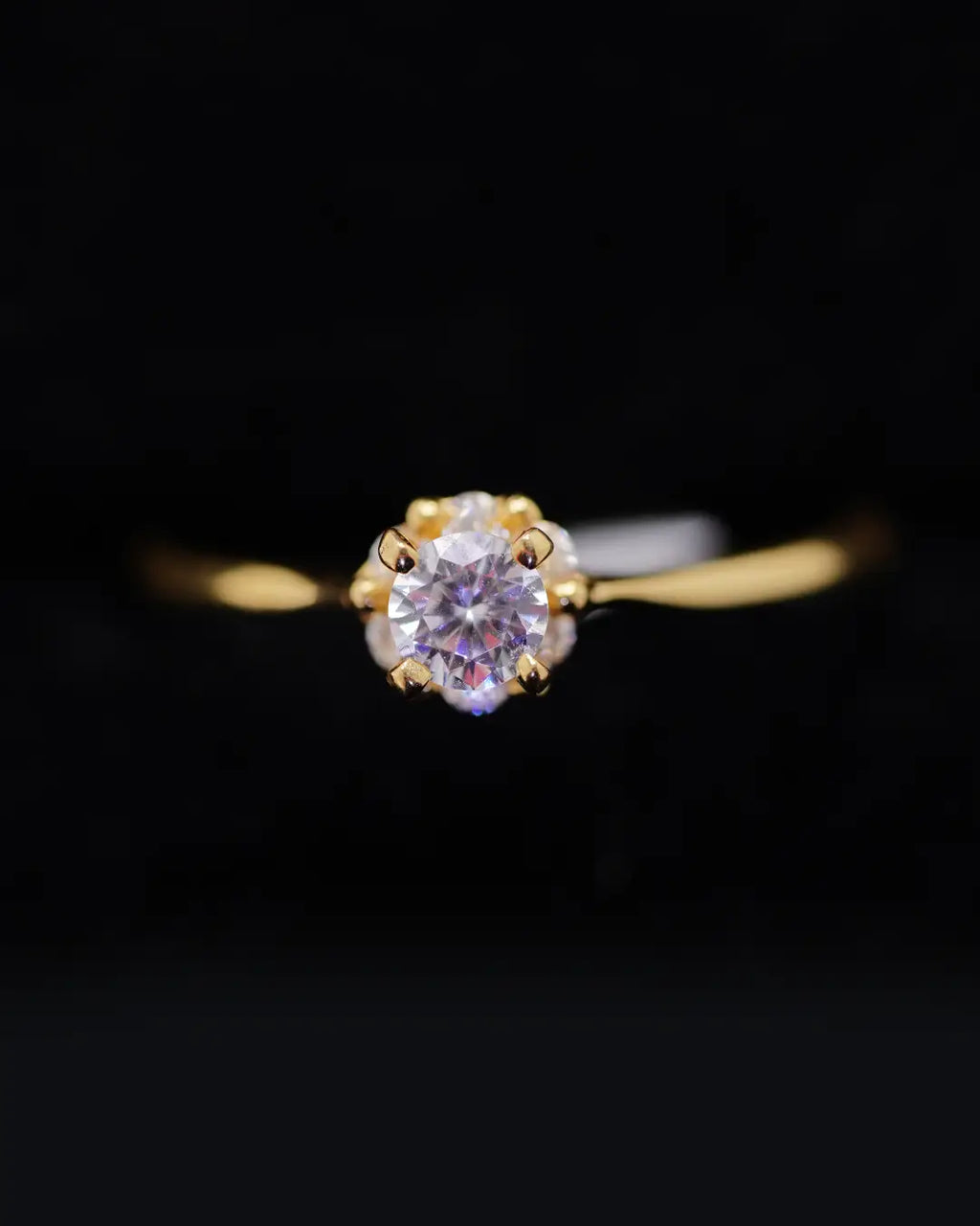 Anillo de Compromiso en Oro 18K con Diamante Natural 0.12 P | Dorian Joyeros